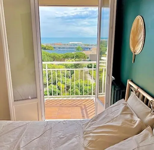 Spacieux T3 Terrasse Vue דירה