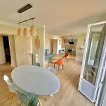 Apartament Spacieux T3 Terrasse Vue Climatise